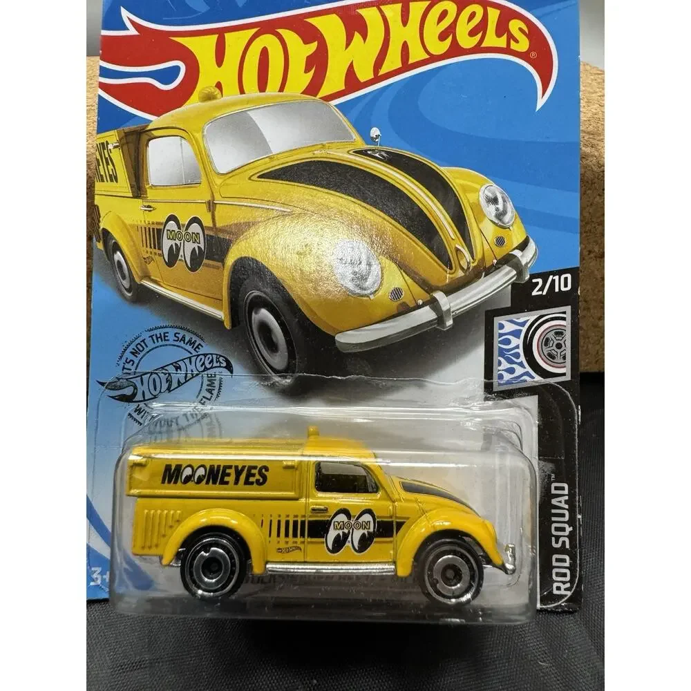 2020 Hot Wheels ‘49 VW Volkswagen Beetle Pickup Yellow Moon Eyes Mooneyes 95/250